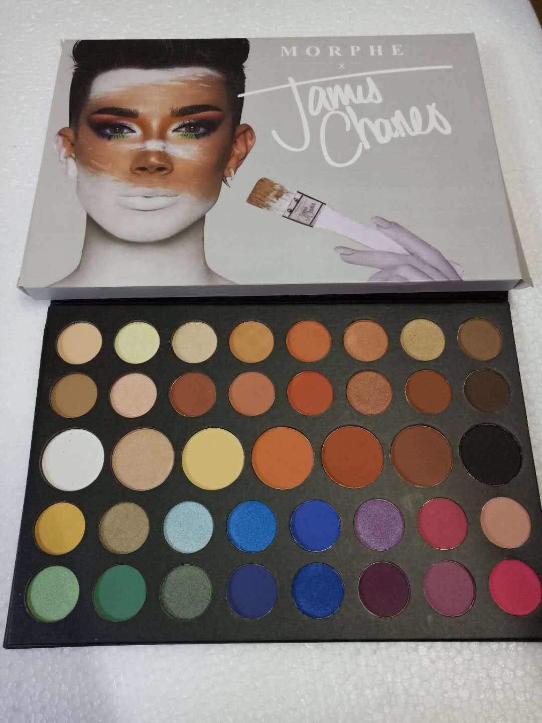 39 color eyeshadow (Morphe)