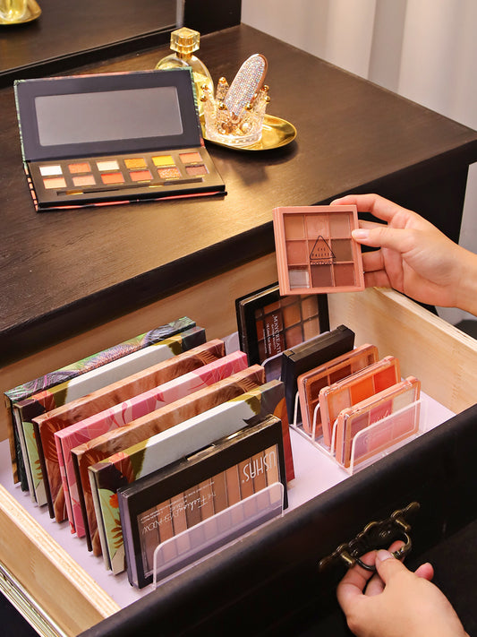 Transparent Plastic Cosmetics Storage Shelf