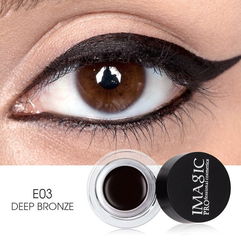 Eyeliner With Brush