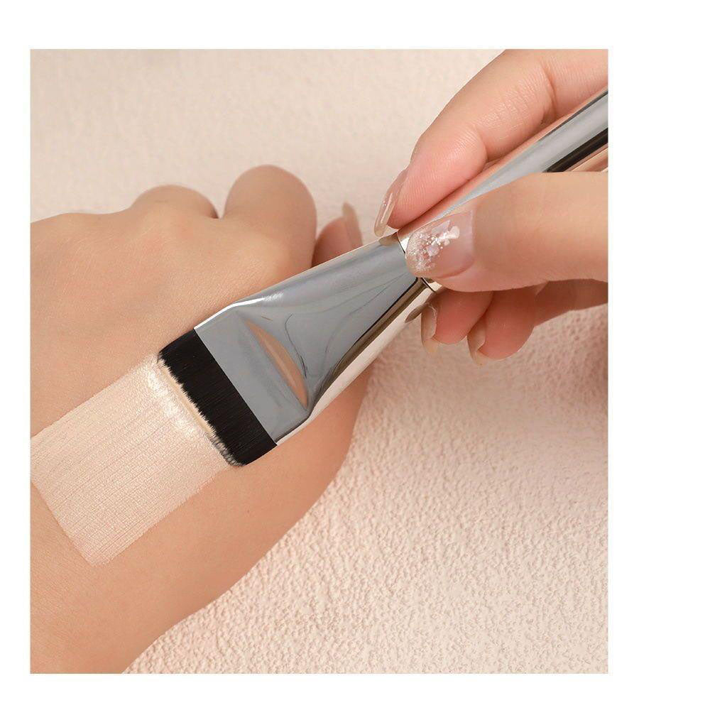 Straight foundation & concealer brush