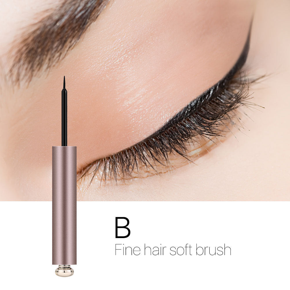 Beginner's Eyeliner Pen